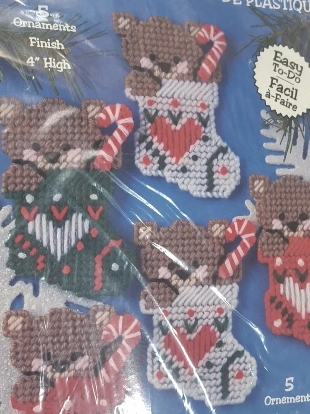 Vtg Plastic Canvas Ornament Kit 4 Patterns NMI #1225 -Bears In Stockings -NOS